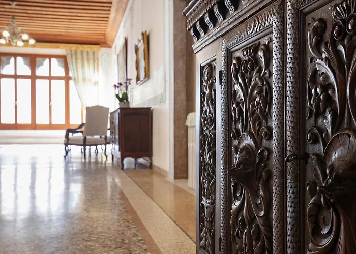 Luxury Pesaro Papafava Venedig