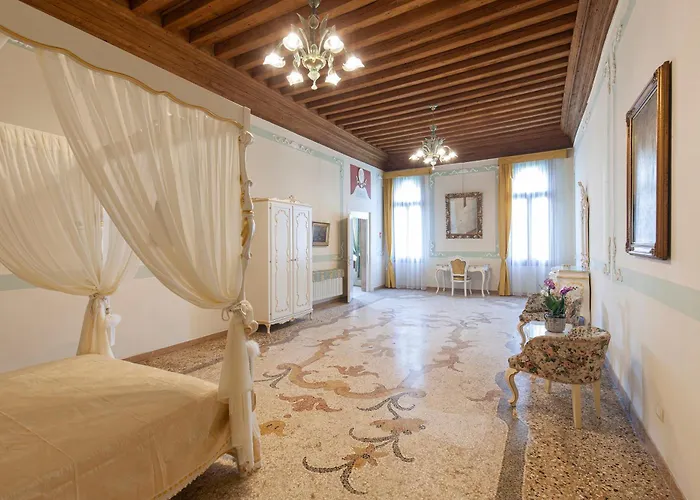 Luxury Pesaro Papafava * Wenecja
