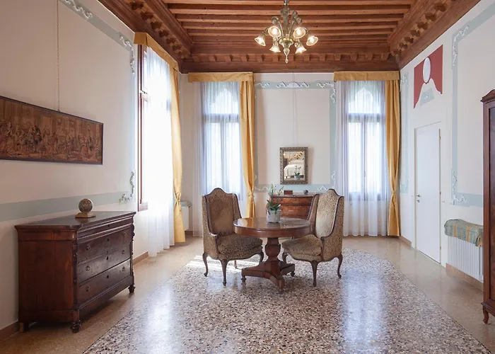 Luxury Pesaro Papafava