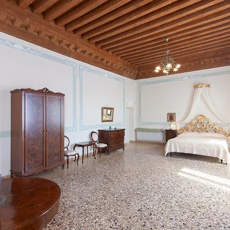 Apartment Luxury Pesaro Papafava Venedig